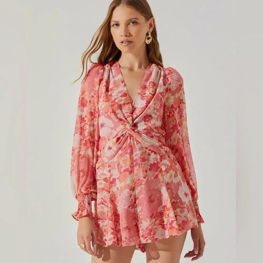 Astr the Label Chiffon Red Coral Blush Pink Long Sleeve Romper